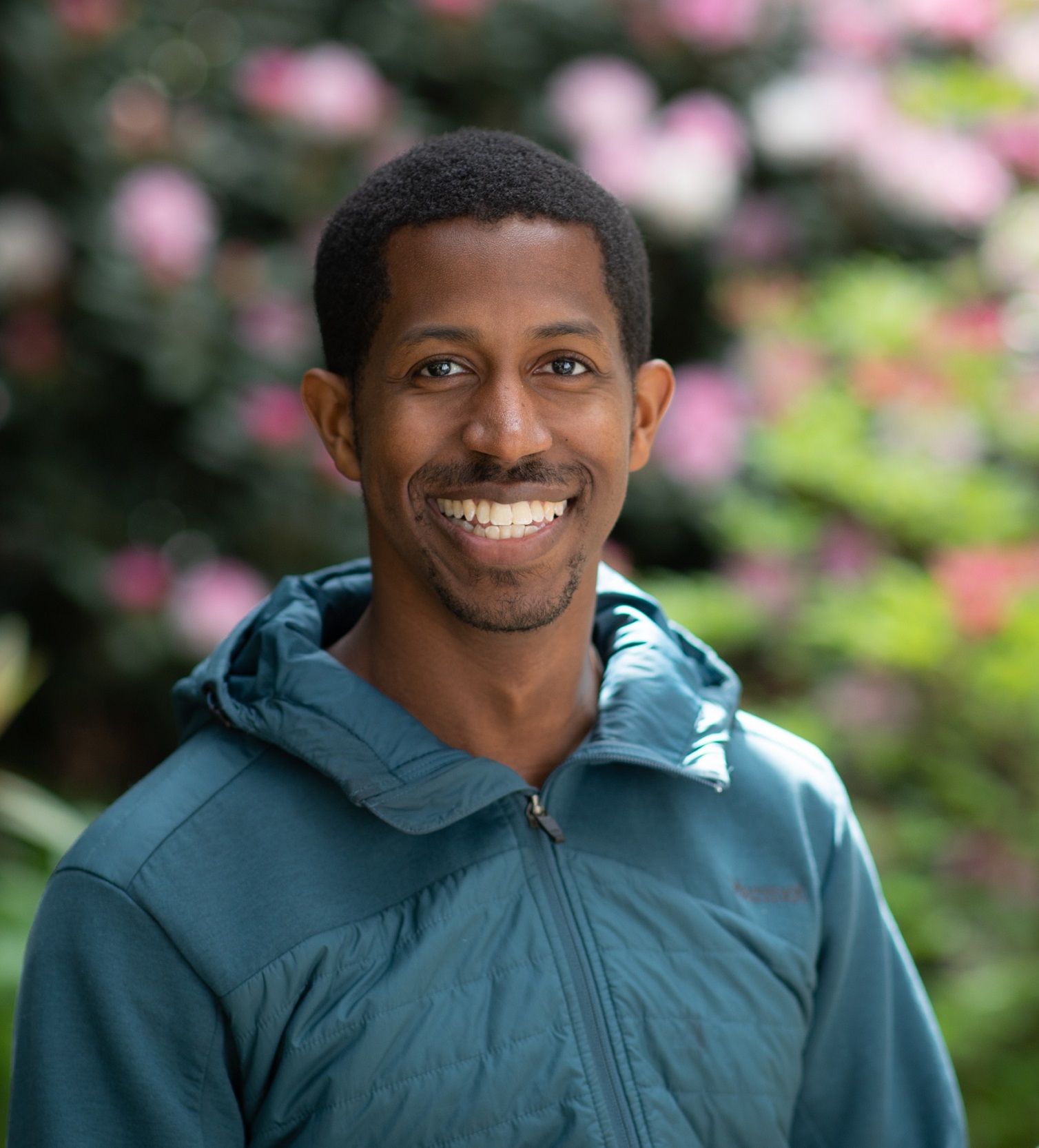 Dr. Justin Bullock 