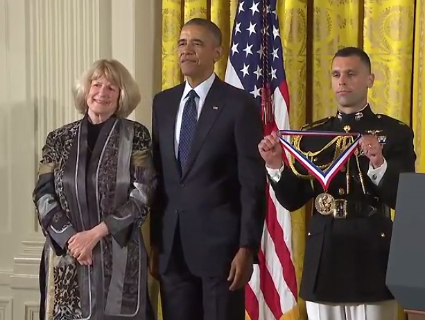 Mary-Claire King receiving the US National Medal of Science from President Obama