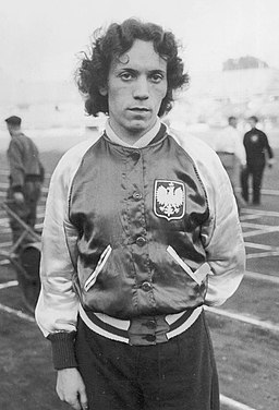 Intersex Olympic champion Stanislawa Walasiewicz (Stella Walsh), 1938/Wikipedia Commons.