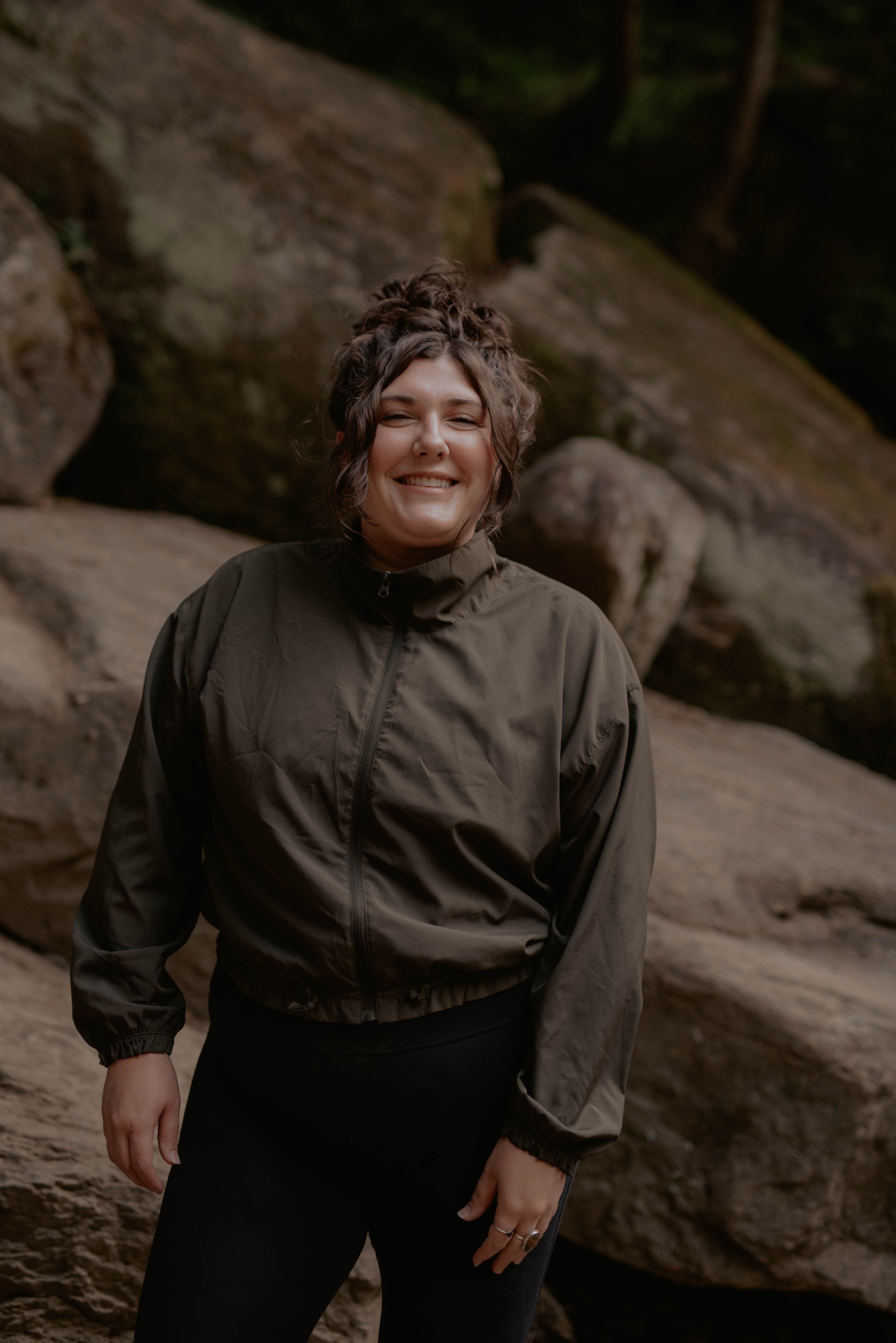 Andréa Campbell hiking